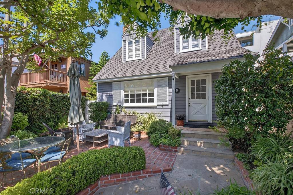 Manhattan Beach, CA 90266,437 35th ST