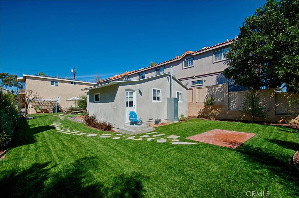 Redondo Beach, CA 90278,2720 27201/2 Carnegie LN