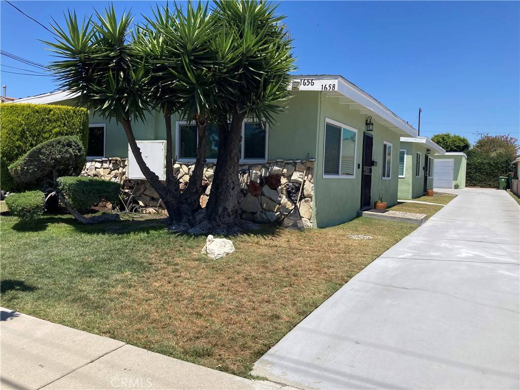 Wilmington, CA 90744,1656 Bay View AVE