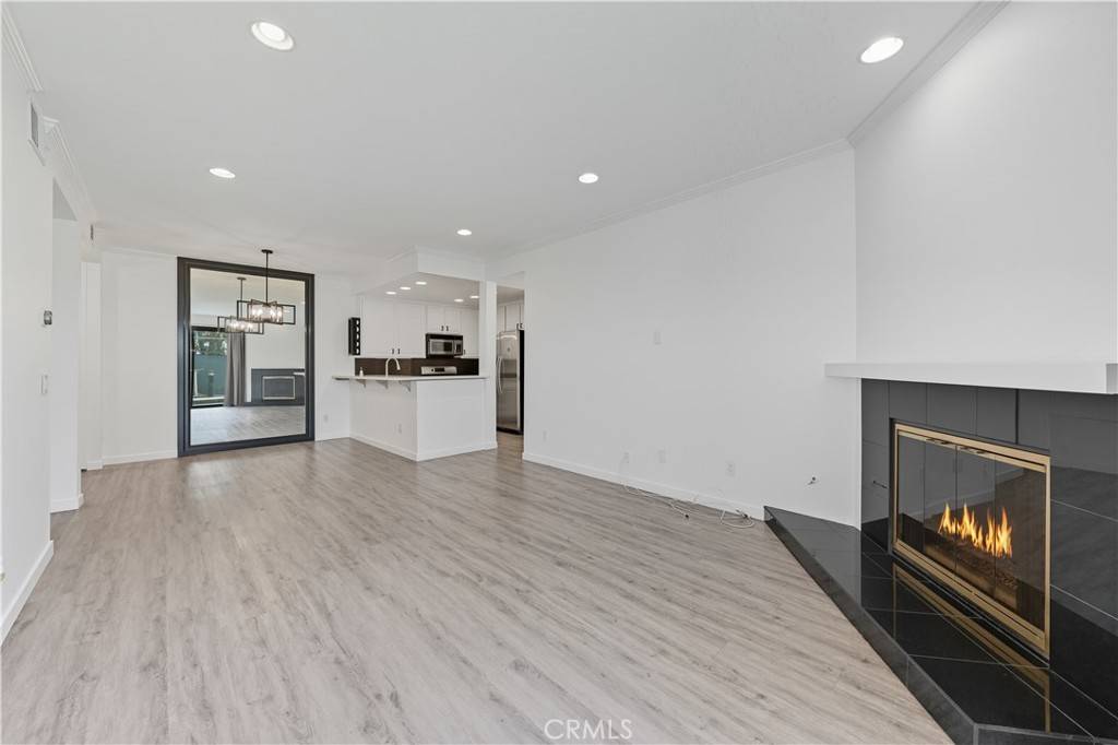 Playa Del Rey, CA 90293,8707 Falmouth AVE #125