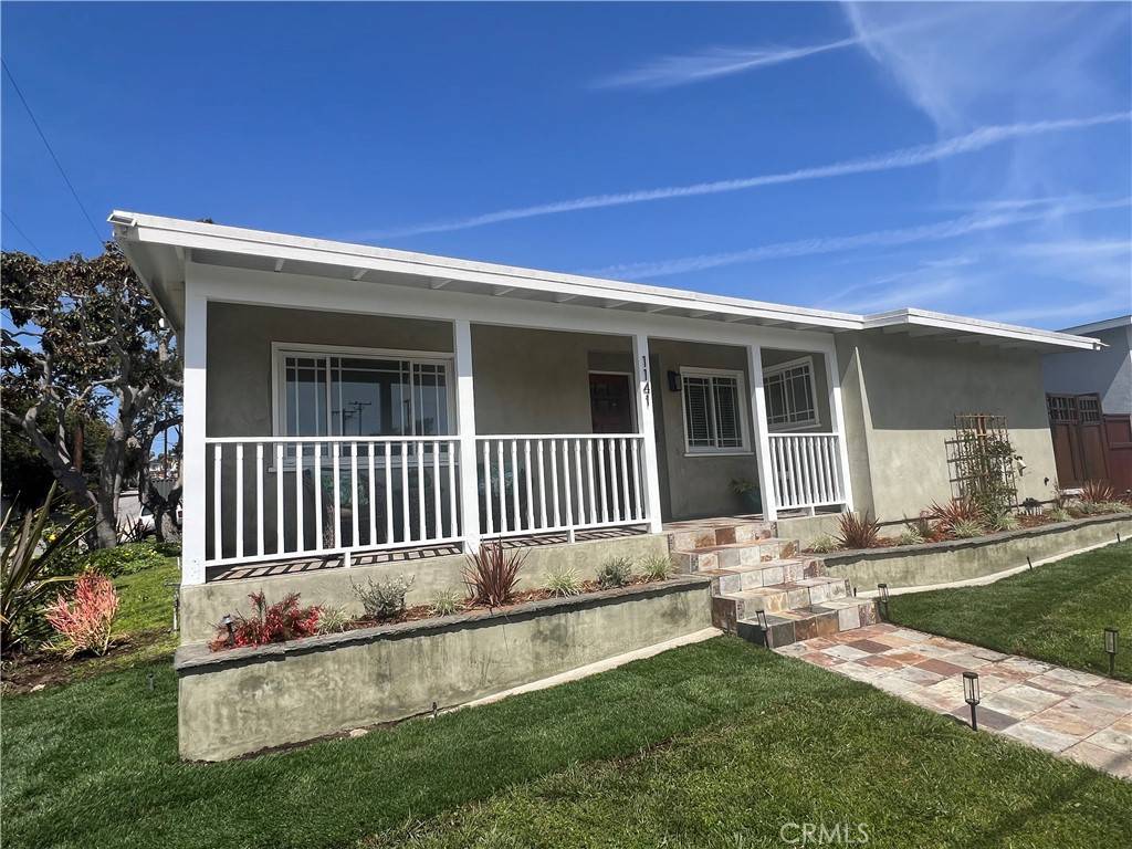 Manhattan Beach, CA 90266,1141 Tennyson ST