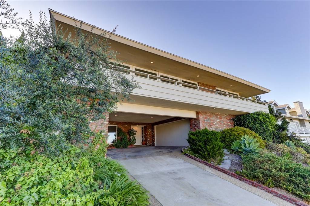 Rancho Palos Verdes, CA 90275,30043 30043 Grandpoint LN