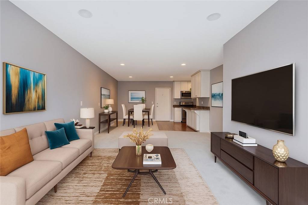 Playa Del Rey, CA 90293,7765 W 91st ST #F3106