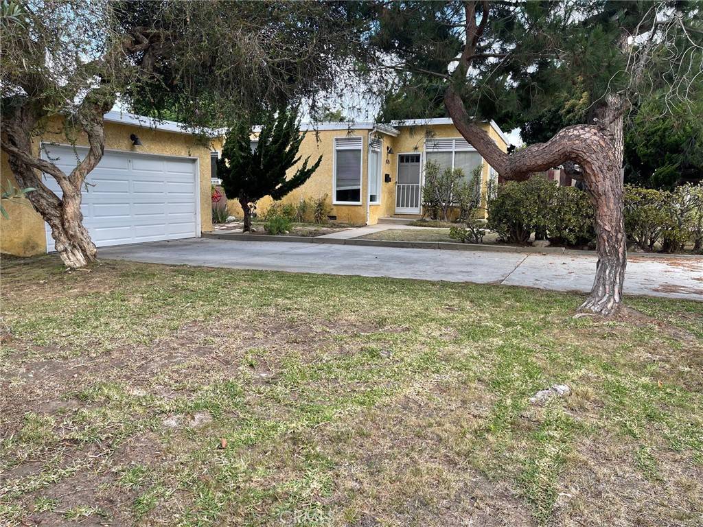 Redondo Beach, CA 90277,875 Calle De Arboles