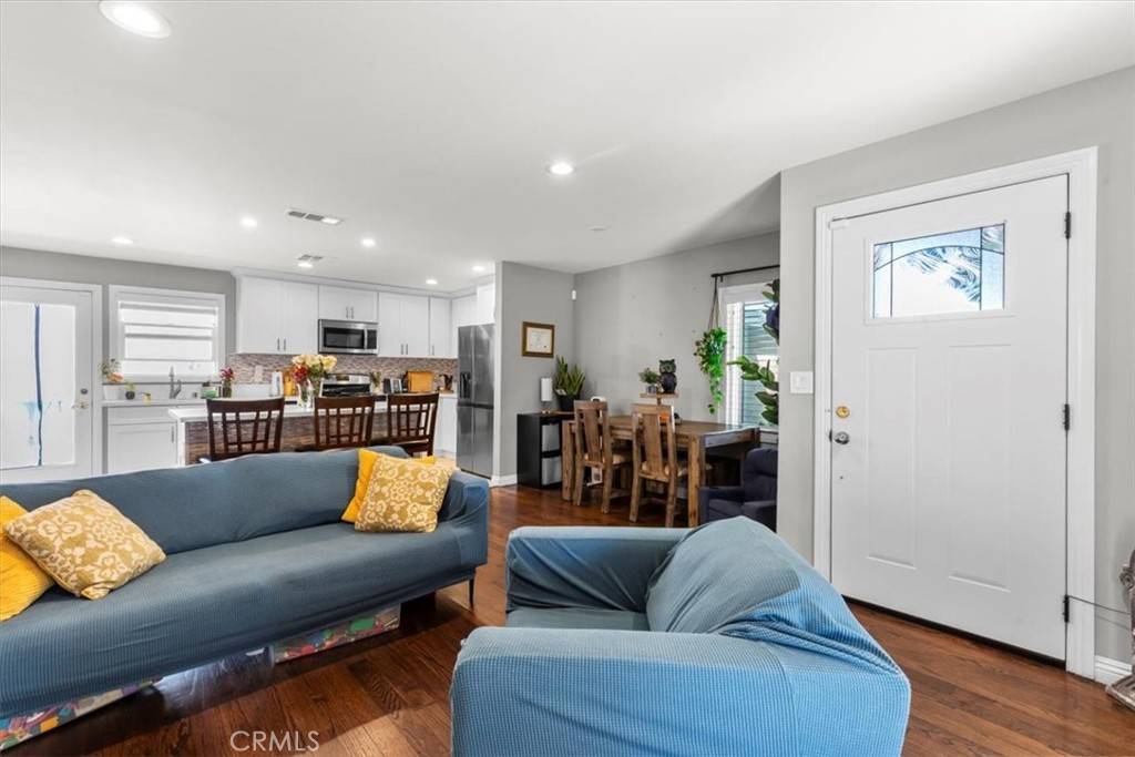 Torrance, CA 90502,23033 Alexandria