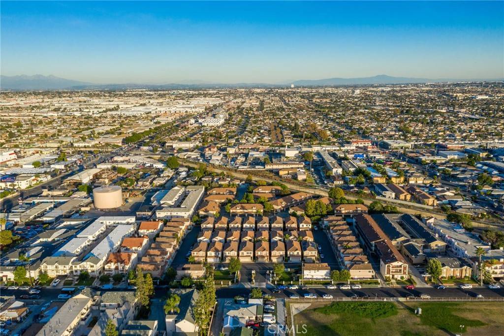 Hawthorne, CA 90250,14476 Arbor LN