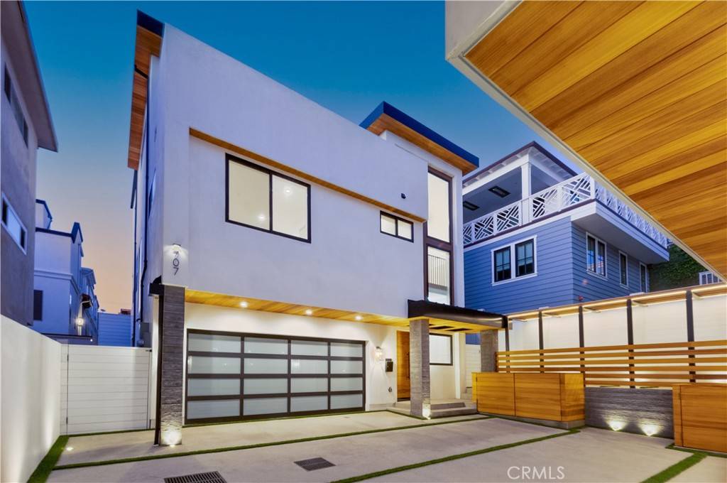 Hermosa Beach, CA 90254,707 2nd ST