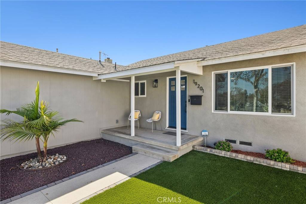 Torrance, CA 90503,19201 Entradero