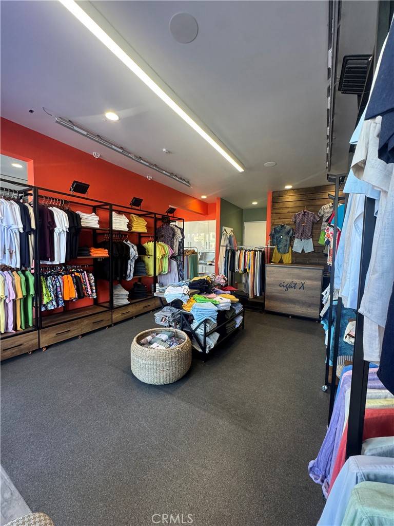 Hermosa Beach, CA 90254,826 Hermosa Ave