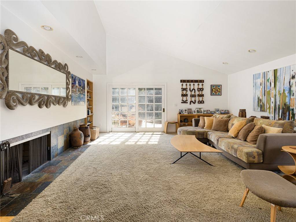 Manhattan Beach, CA 90266,1206 6th ST