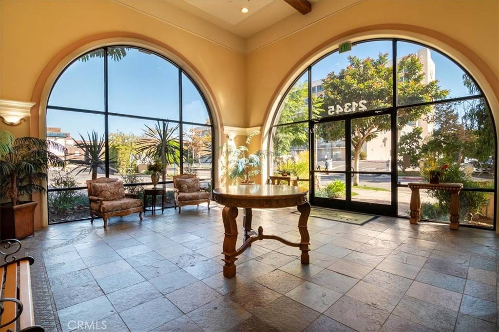 Torrance, CA 90503,21345 Hawthorne #217