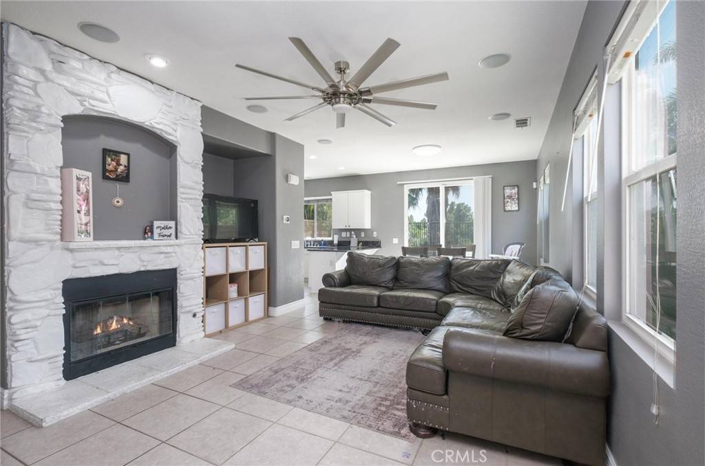 Jurupa Valley, CA 92509,7940 Shadow Trails LN