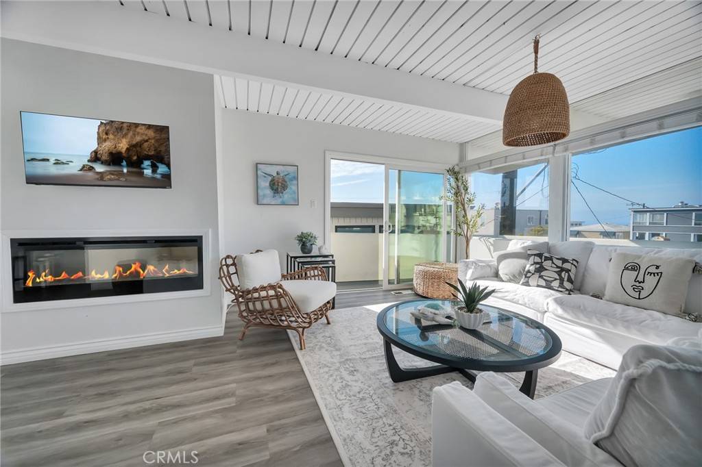 Manhattan Beach, CA 90266,2901 Alma Ave