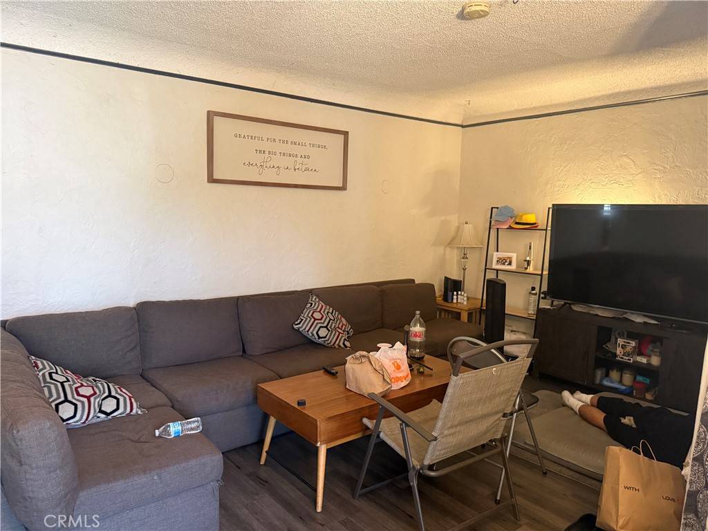 Wilmington, CA 90744,1057 N Neptune