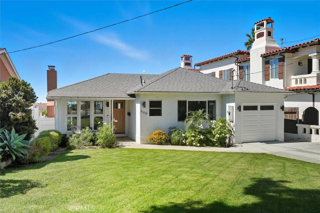 Redondo Beach, CA 90277,609 S Gertruda