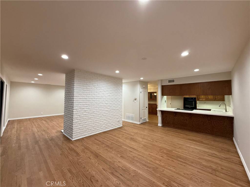 Rancho Palos Verdes, CA 90275,1825 Valleta