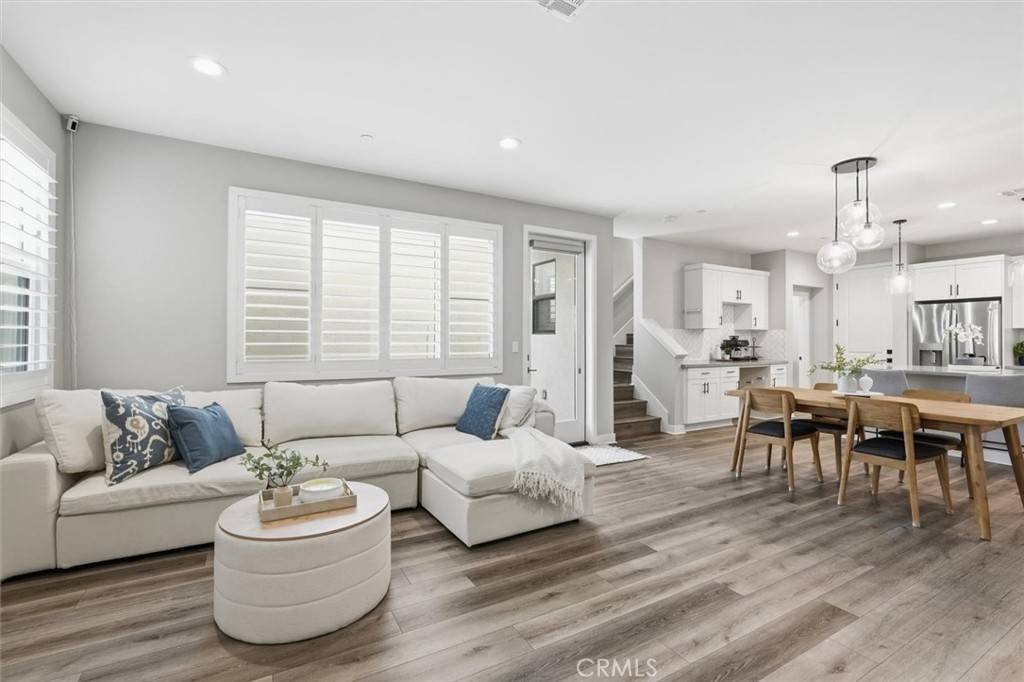 Gardena, CA 90249,2144 Swallowtail WALK