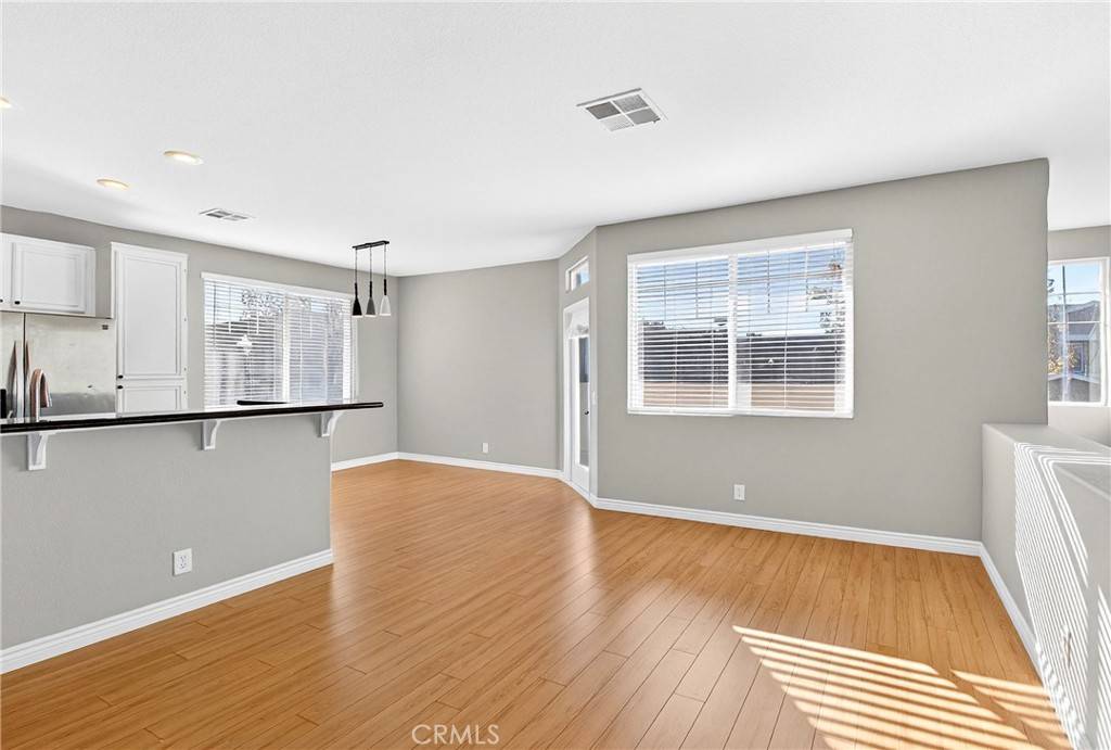 Carson, CA 90746,17809 Ash CT