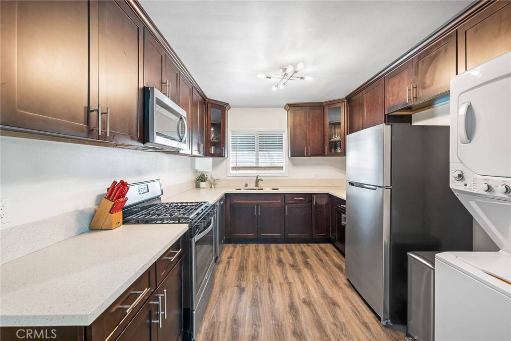 Pasadena, CA 91107,1837 E Colorado Blvd