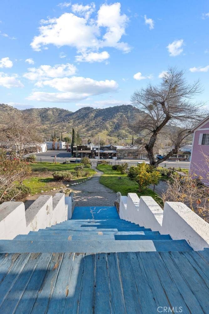 Springville, CA 93265,35588 Highway 190