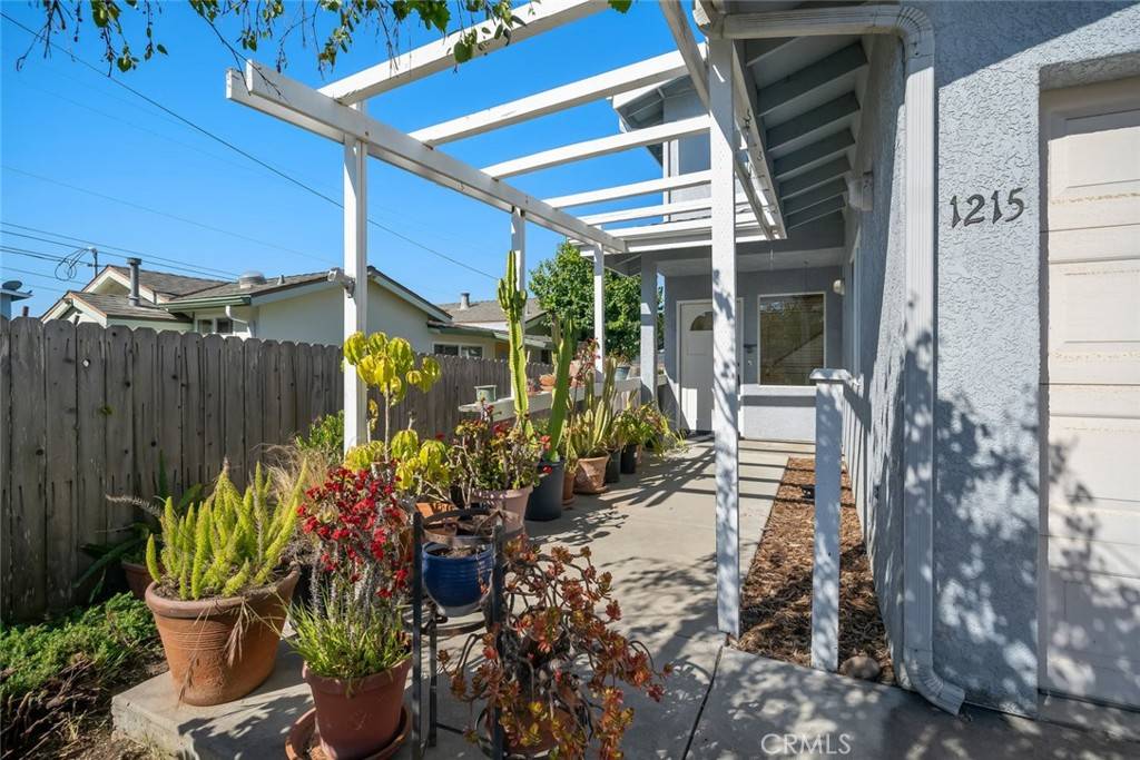 Morro Bay, CA 93442,1215 Morro Ave