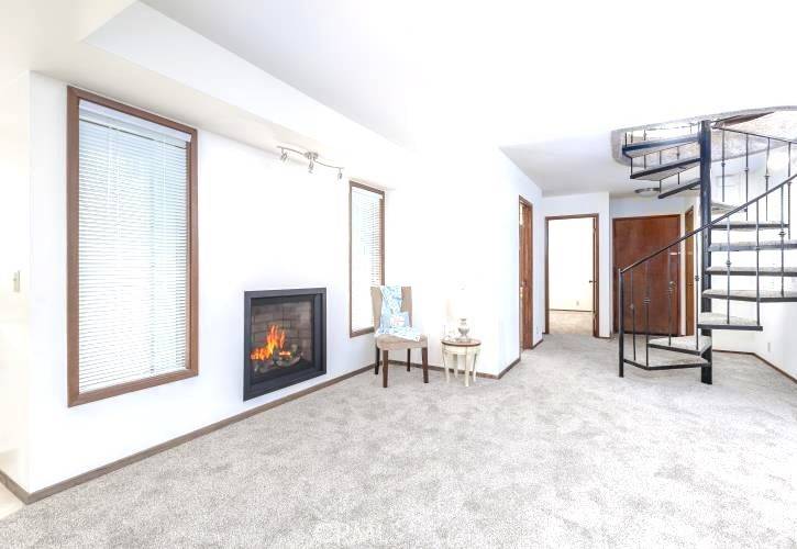 Cambria, CA 93428,398 Gaines ST