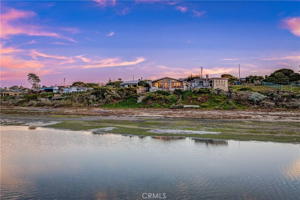 Los Osos, CA 93402,670 Santa Lucia AVE
