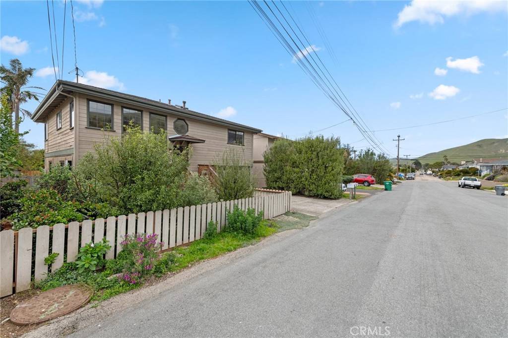 Morro Bay, CA 93442,2761 Hemlock AVE
