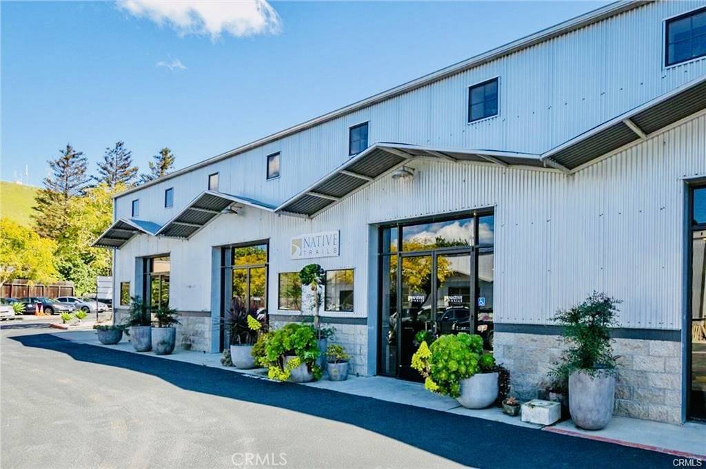 San Luis Obispo, CA 93401,2972 S Higuera ST