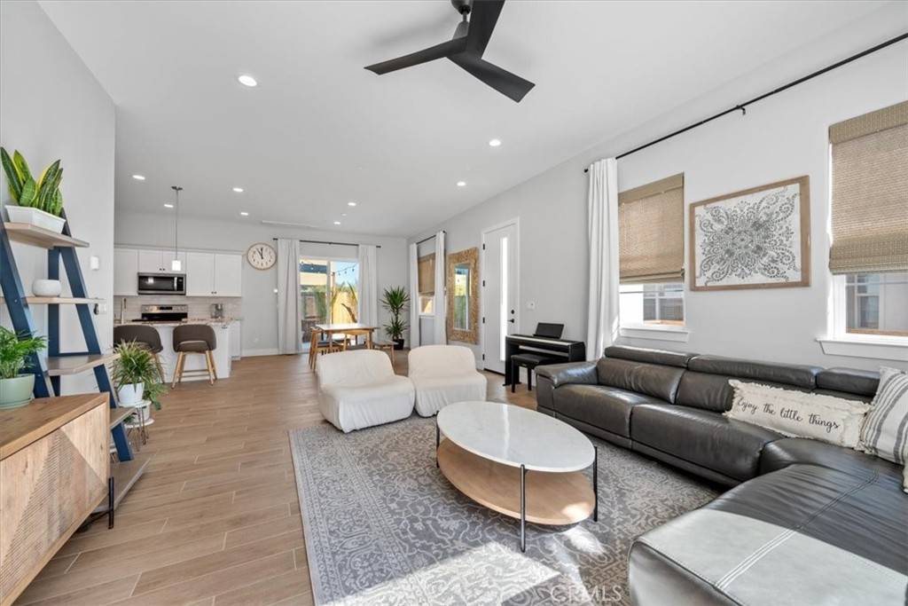 San Luis Obispo, CA 93401,160 Earthwood LN