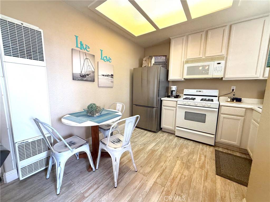 Oceano, CA 93445,444 Pier AVE #44