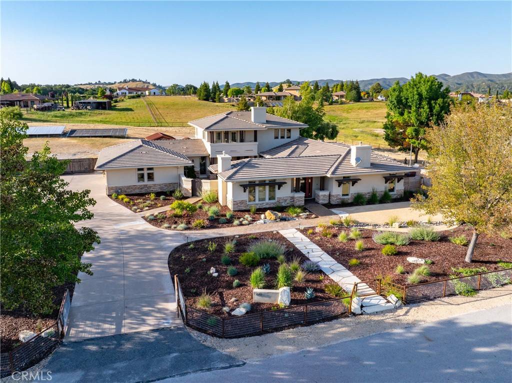 Atascadero, CA 93422,9235 Harvest WAY