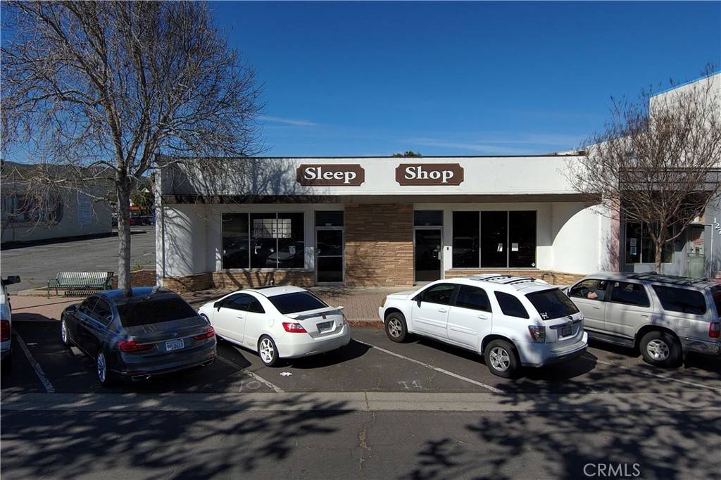 Lompoc, CA 93436,129 S H ST