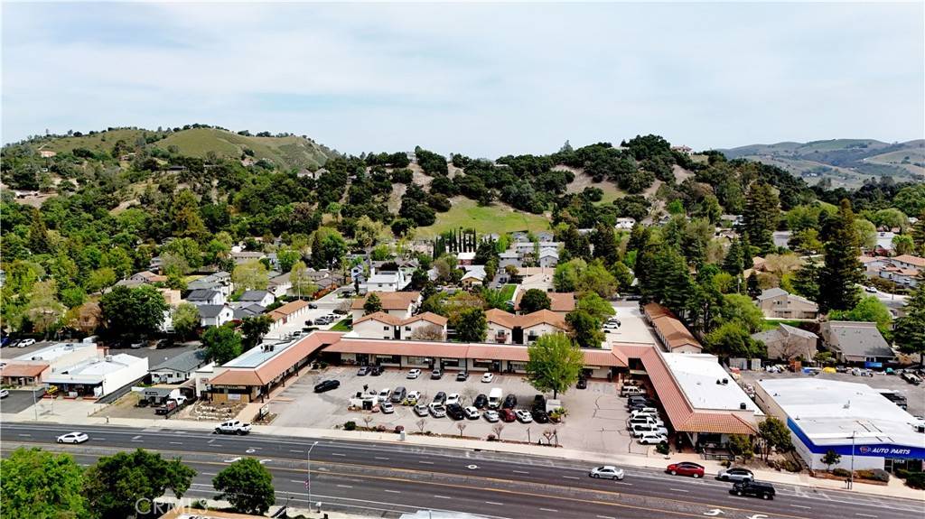Atascadero, CA 93422,7425 El Camino Real