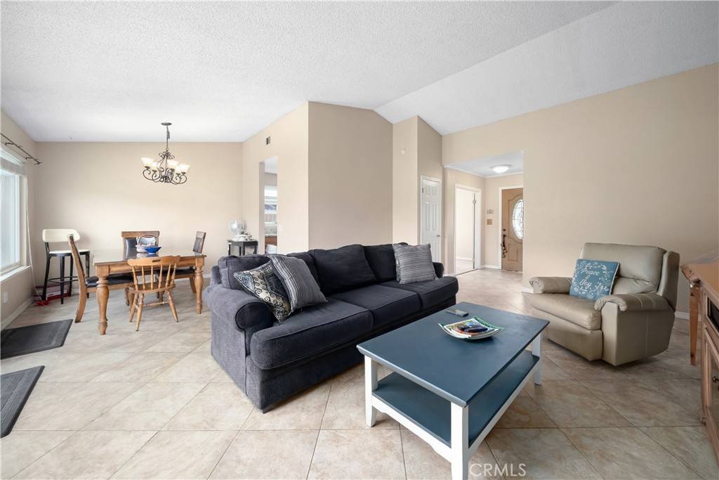 Santa Maria, CA 93454,1041 Red Bark RD