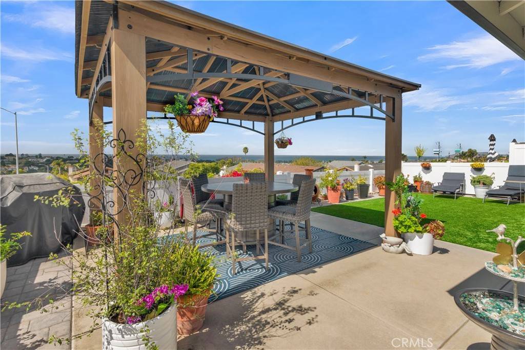 Pismo Beach, CA 93449,781 Panorama DR