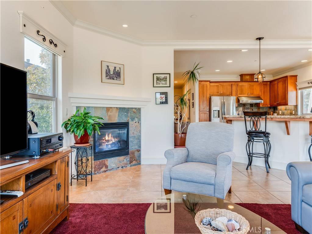 Morro Bay, CA 93442,594 Kings AVE