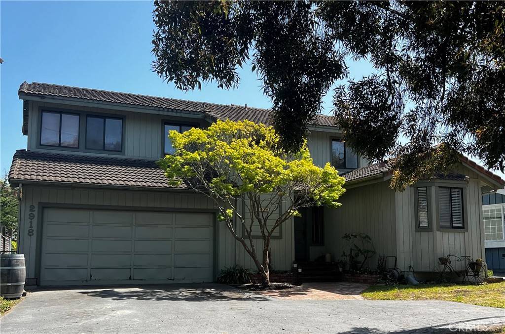 Cambria, CA 93428,2918 Burton DR