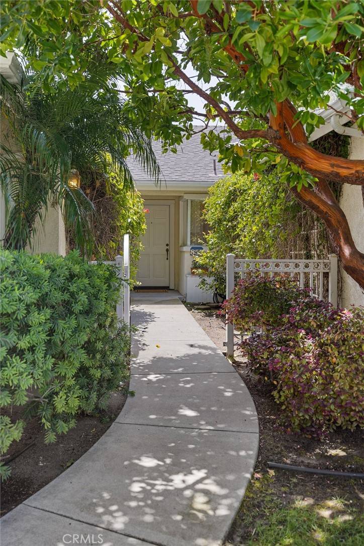 San Luis Obispo, CA 93401,855 Dahlia LN