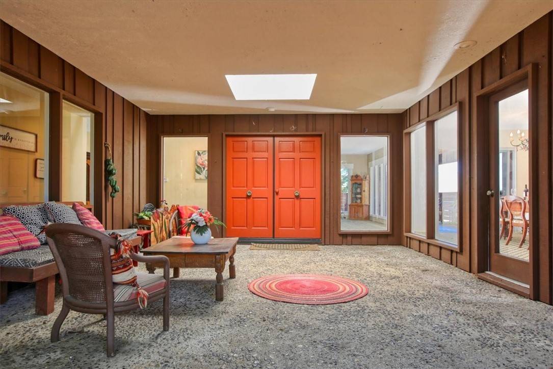 Cambria, CA 93428,798 Drake ST