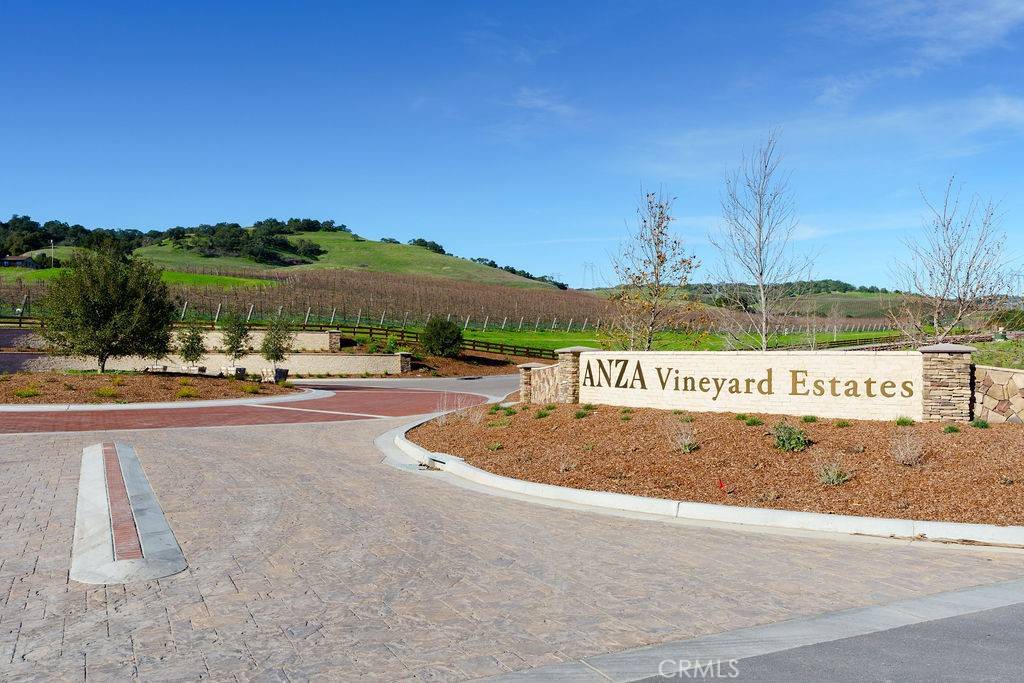 San Luis Obispo, CA 93401,518 Bella Terra CT