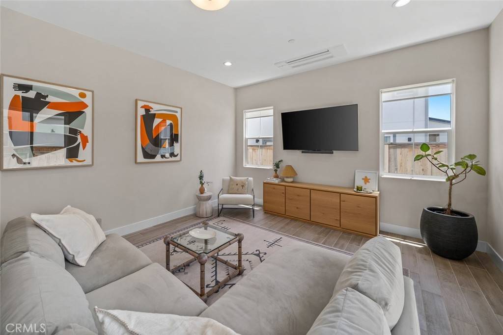 San Luis Obispo, CA 93401,151 Earthwood LN