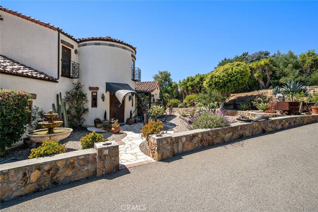 Nipomo, CA 93444,665 Sheehy Road