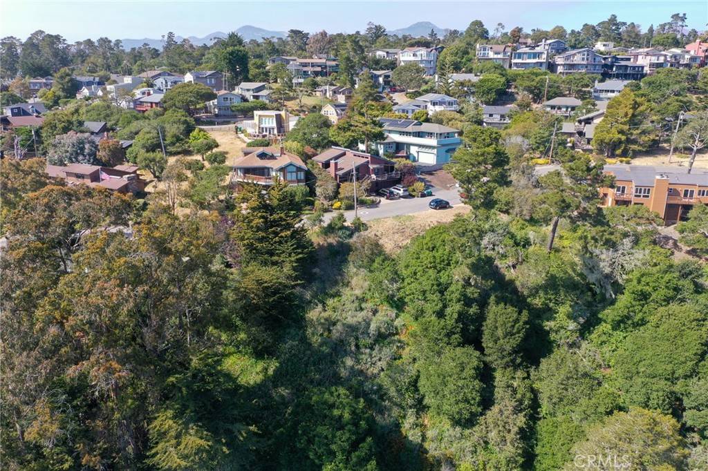 Cambria, CA 93428,0 Croyden LN
