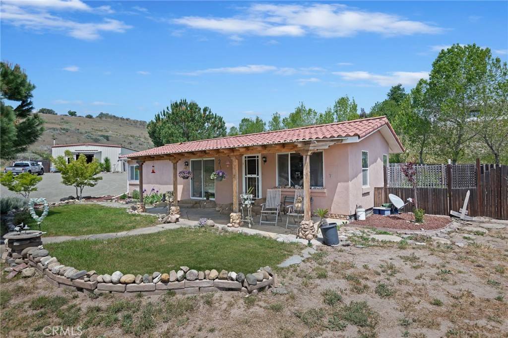 Buellton, CA 93427,655 Bobcat Springs RD