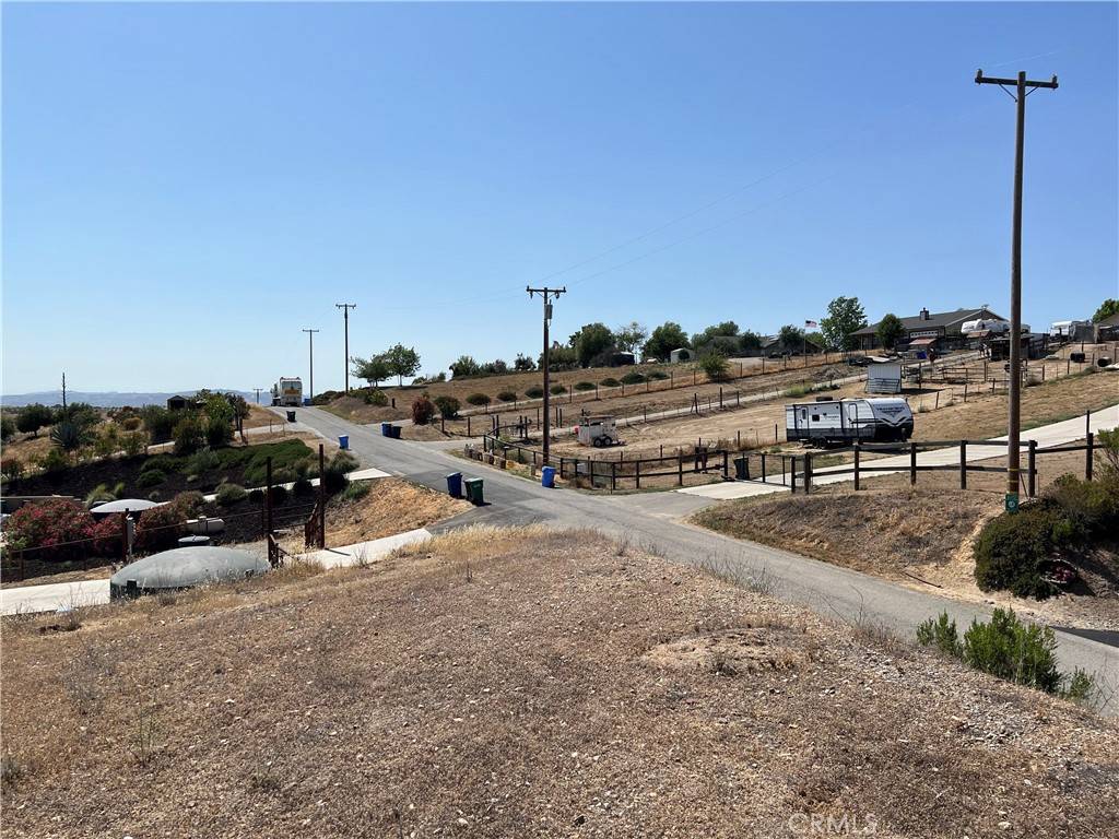 Paso Robles, CA 93446,0 Pepper Tree WAY