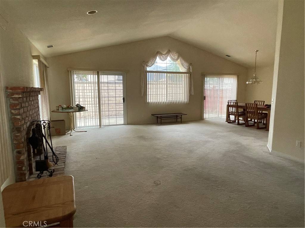 Santa Maria, CA 93458,708 Hawthorn ST