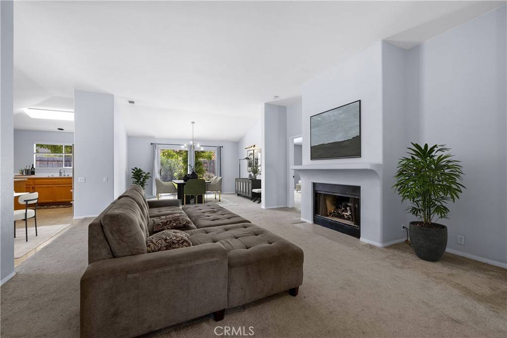 Los Alamos, CA 93440,475 Heritage LN