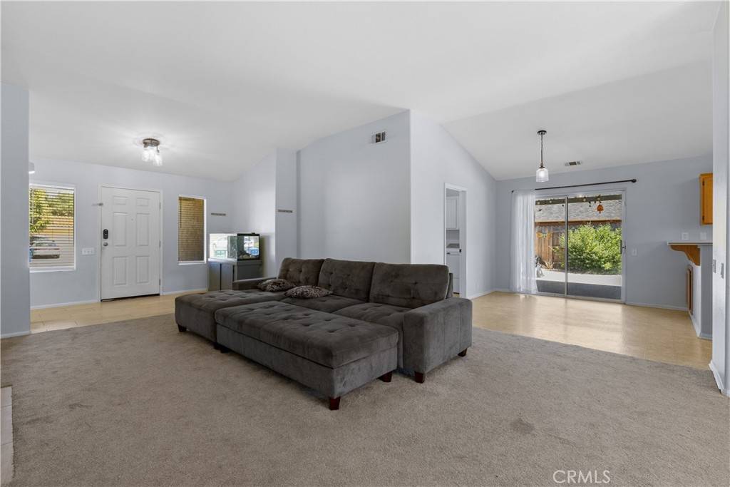 Los Alamos, CA 93440,475 Heritage LN