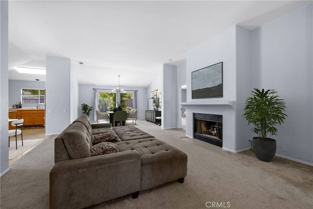 Los Alamos, CA 93440,475 Heritage LN